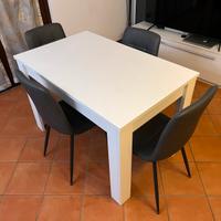 Tavolo allungabile sala da pranzo con sedie