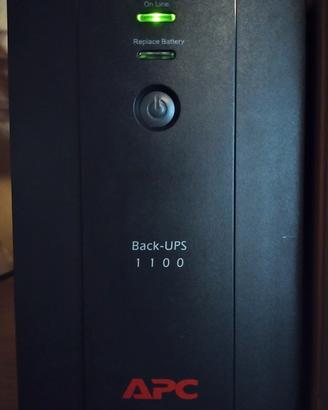 UPS APC 1100 VA 6 prese IEC