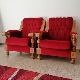 COPPIA DI POLTRONE STILE VINTAGE IN VELLUTO ROSSO
