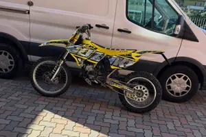 Suzuki rm 125 targato 2008