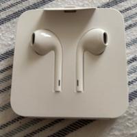 Apple EarPods
