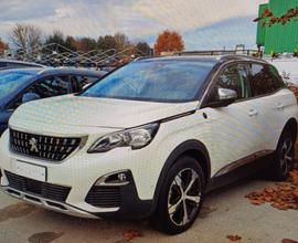 Peugeot 3008 BlueHDi 130 S&S EAT8 Crossway