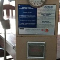 Telefono pubblico a gettoni anni 70