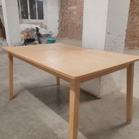 Tavolo in legno 140x90cm