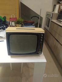Televisore vintage anni 60/70