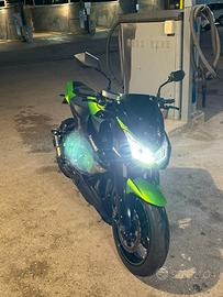 Kawasaki Z1000