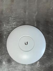 Ubiquiti UniFi AP AC Pro