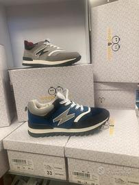 Scarpe bimbo in stock