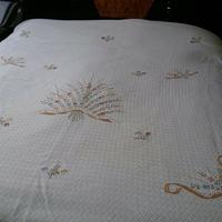 copriletto cotone bianco motivo a fiori