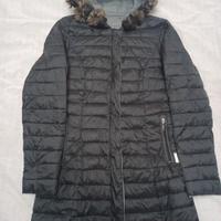 Piumino Leggero Nero con Cappuccio