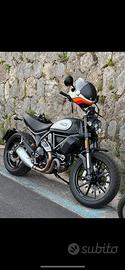 Ducati Scrambler 800 Icon Dark
