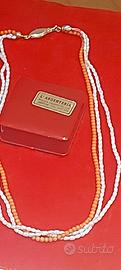 Collanina multifilo  perle/corallo chiusura oro 