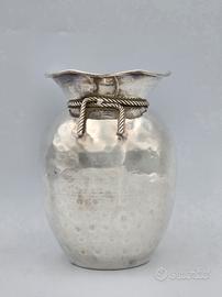 Vaso in metallo ARGENTATO, NON IN ARGENTO PURO