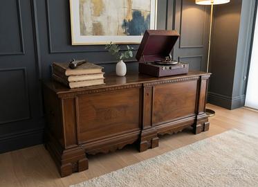 Cassapanca Luigi XIV in noce fine ‘600. Restauri