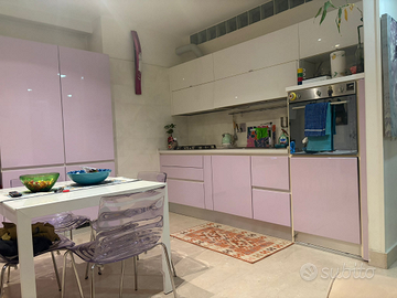 Appartamento zona Muratella (res. Altamira)