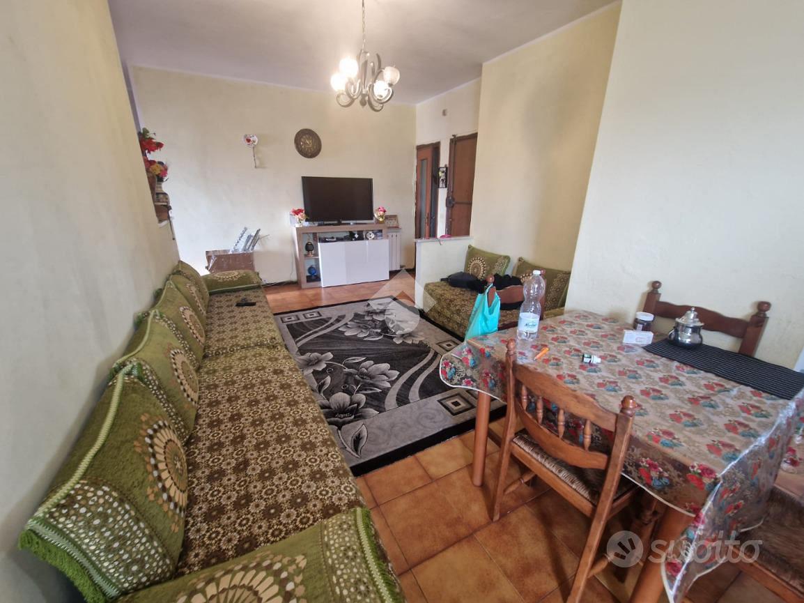 3 LOCALI A VILLAFRANCA D'ASTI - Vista 5
