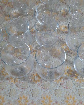 Servizio di bicchieri da 18