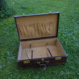 Valigia marrone in pelle anni ’40/50 vintage