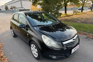 Opel Corsa adatta neopatentati