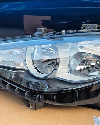 Faro/fanale ant.  lato guida Alfa Romeo Giulia 
