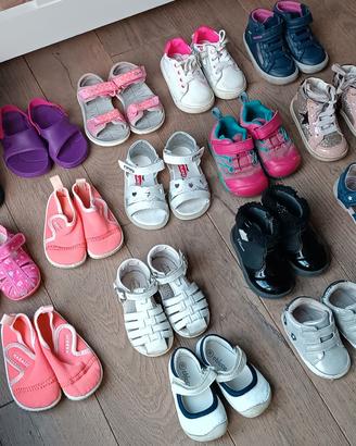 Lotto 16 scarpe neonata dal 20 al 22 