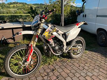 HM 50