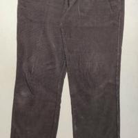 due paia di pantaloni Carrera e Skelton