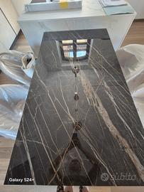 Tavolo Sedit in ceramica effetto marmo 
