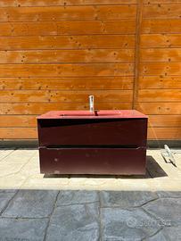 Lavandino bagno con mobiletto