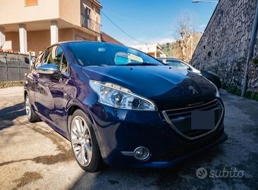 PEUGEOT 208 1.5 Diesel 