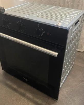 Forno hotpoint ariston nero 65l classe A