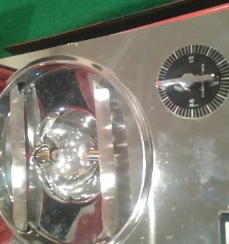 Elchim, lampada infrarossi ed UV