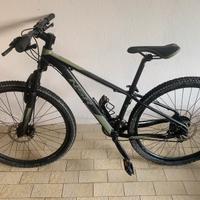 Bicicletta mountain bike donna/bambina