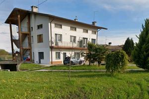 POovoletto ampio bilocale + locale al grezzo