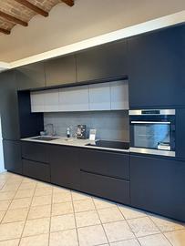 CUCINA NUOVA DA ESPOSIZIONE