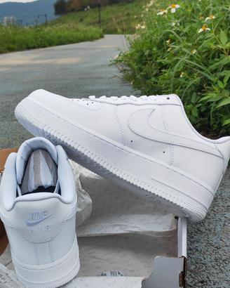 Nike Air Force 1 bianco -- 42
