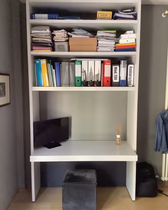Libreria Poliform con scrivania
