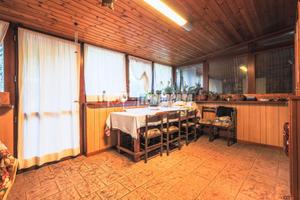 VILLA A SCHIERA CON INGRESSO INDIPENDENTE E GIARDI