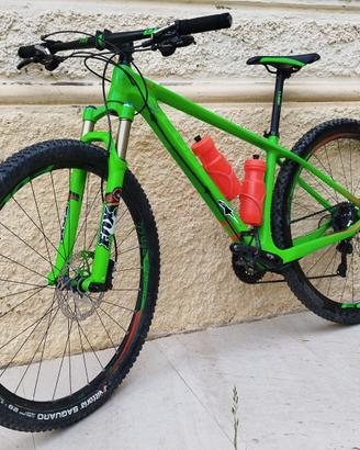 MTB Cube carbonio 29"