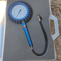 manometro pressione auto moto