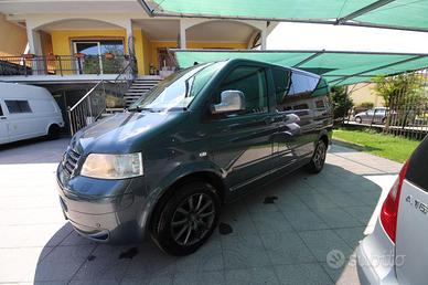 VOLKSWAGEN Multivan VW T5 2.5Tdi174cvHighlineWeb