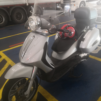 Beverly 500 ie anno 2006