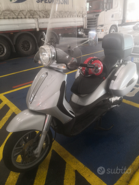 Beverly 500 ie anno 2006