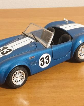 Modellino AC Cobra 427 Revell scala 1/24 blu