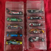 Set di modellini auto "Hot Wheels".