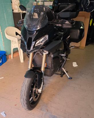 BMW S1000 XR