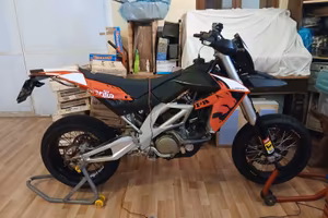 Aprilia SXV 550 supermotard