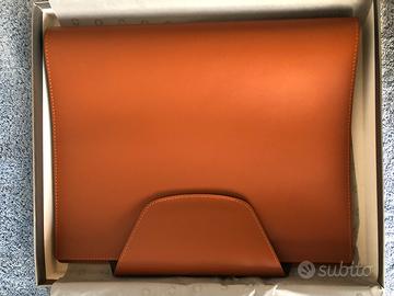 Cartelletta in pelle Open Design