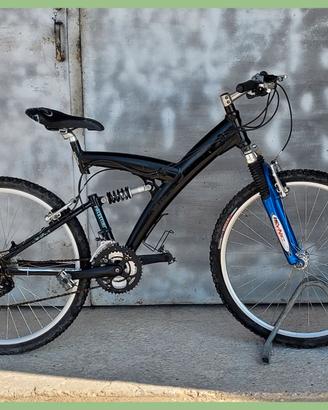 Mountain bike marca Bianchi