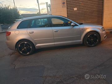 Audi  A3 SPB 2.0  TDI S Tronic